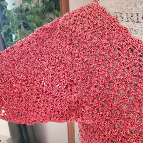 APRIL CORNELL | Salmon Pink Short Sleeve Crochet Buttoned Cardigan (Size XS/S) - Picture 3 of 5